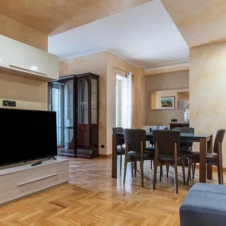 Piazzale Clodio Large Apartment